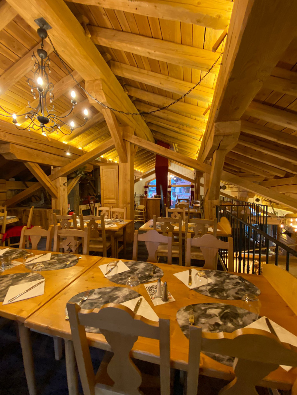 Galerie de photos – Restaurant le Chalet de Luigi – Les Arcs 1950